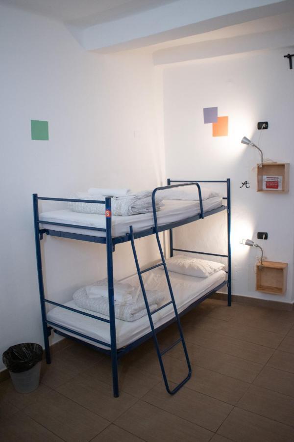 Abbey Hostel Genoa Luaran gambar